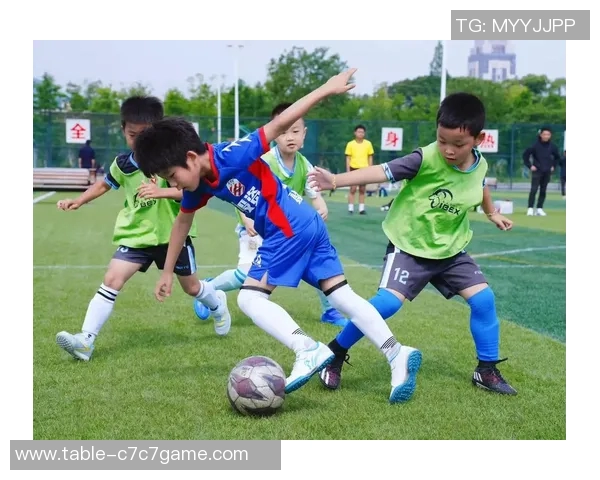 拯救足球完整版:重燃激情与梦想的绿茵场传奇之旅 拯救足球完整版:重燃激情与梦想的绿茵场传奇之旅